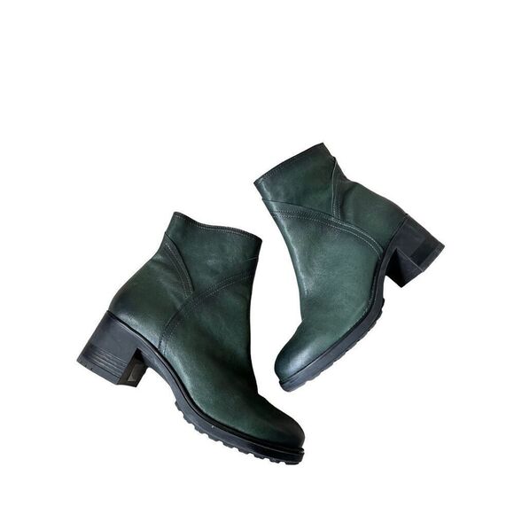 Paula Urban Talla Green Leather Ankle Boots size EU 41 US 10.5 - Picture 1 of 11